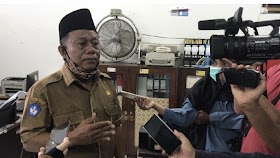 Polemik Siswi Nonmuslim Diminta Berjilbab, Kepsek SMKN 2 Padang Siap Dipecat