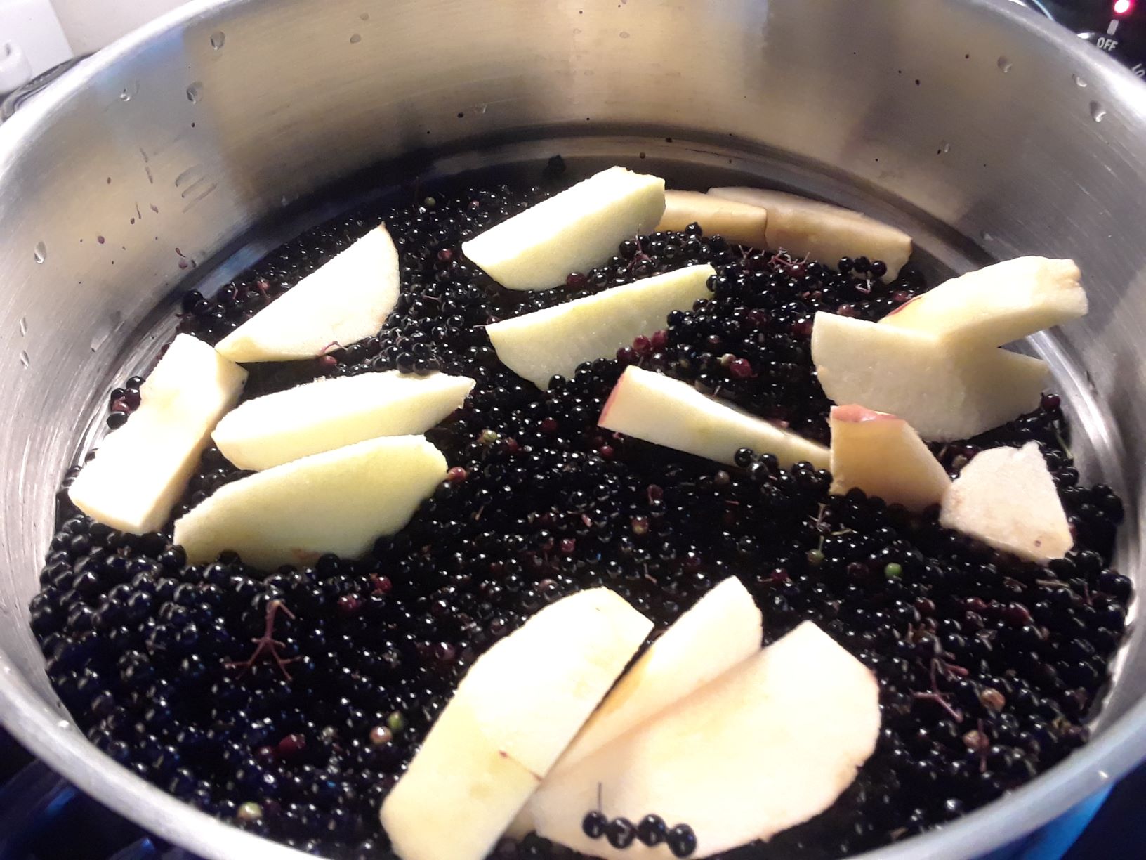 How To Make Elderberry Juice