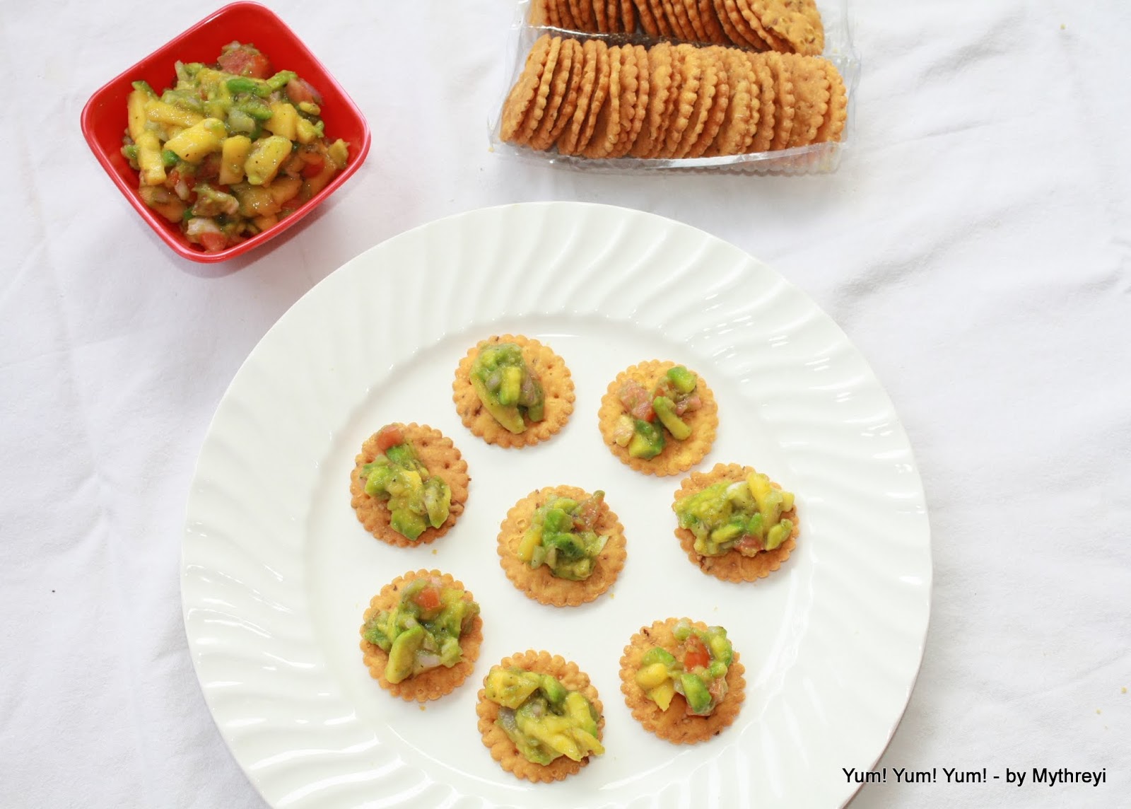 Yum! Yum! Yum!: Avocado Mango Salsa ~ Spread
