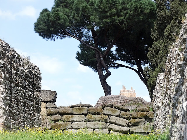 Rom in 3 Tagen plus Insider-Tipps inmitten und abseits der Touristenpfade - https://mammilade.blogspot.de Rom in 3 Tagen plus Insider-Tipps inmitten und abseits der Touristenpfade - https://mammilade.blogspot.de