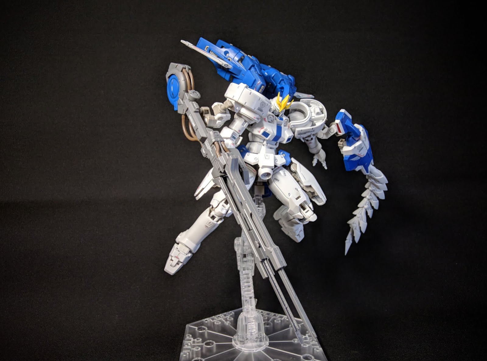 Sketsa Langit: Gunpla #51 - P-Bandai RG Tallgeese III Review 