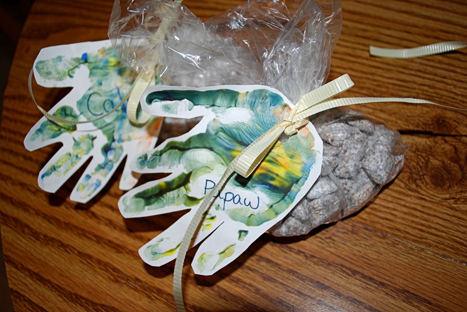 To The Rock Homeschool Christmas Gifts Preschoolers Can Make