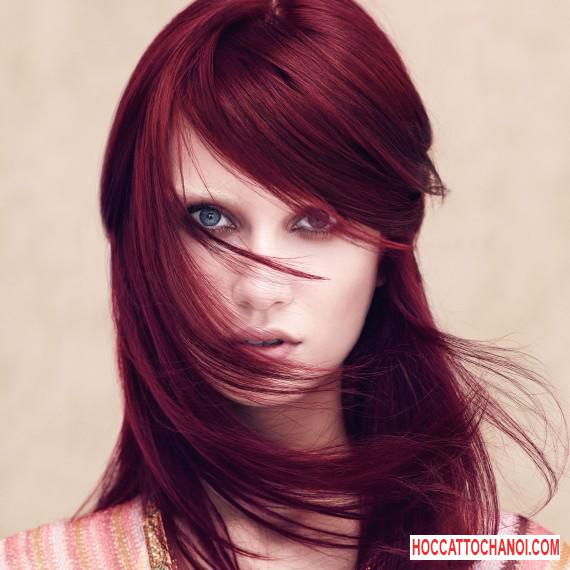 Trở thành cô nàng đầy phong cách, năng động bởi mái tóc nhuộm màu đỏ tím thời thượng