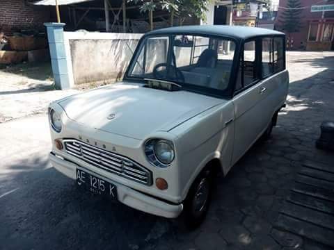 Mobil Antik Mazda Kotak Sabun B600 ..Jarang Ada Yang Punya ... Mobil Antik Mazda Kotak Sabun B600 ..Jarang Ada Yang Punya ...
