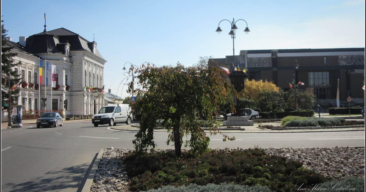 Lumea văzută din Turda Turda Piata 1 Decembrie 1918 scuare