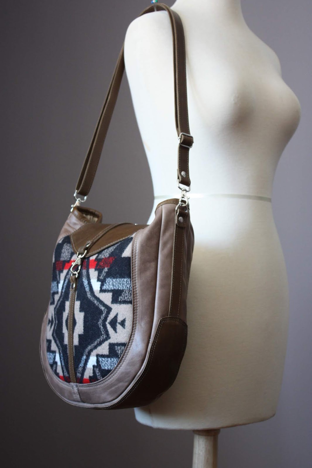 Laboratory of Fashion Boho Western Cross Body Purse in Pendleton Wool
