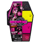 Monster High Draculaura Skulltimate Secrets, Neon Frights Doll
