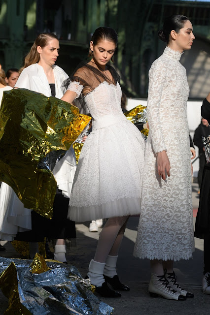 Kaia Gerber Clicked on the Backstage at Chanel Fashion Show in Paris 21 ...