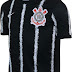 Nike apresenta a nova camisa reserva do Corinthians
