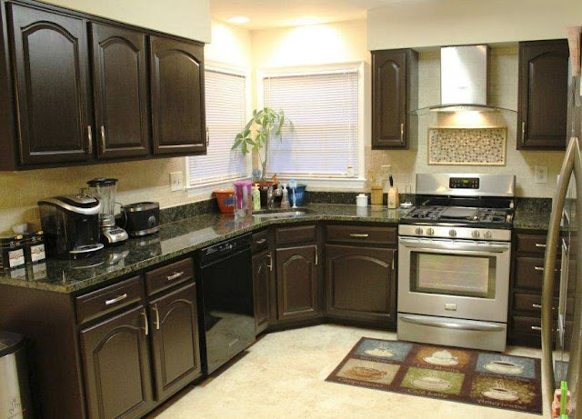 painted kitchen cabinets with granite countertops