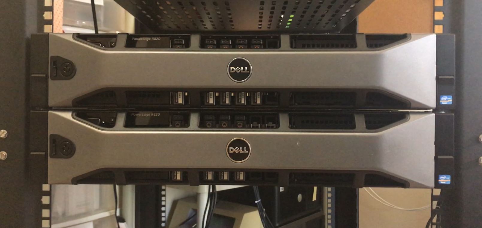 Ken Umemoto's vReality: Upgrading my Dell PowerEdge R820 with an NVMe SSD!