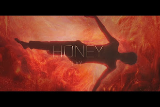 [MV] Yixing 张艺兴 se convierte en la abeja internacional con Honey (和你)
