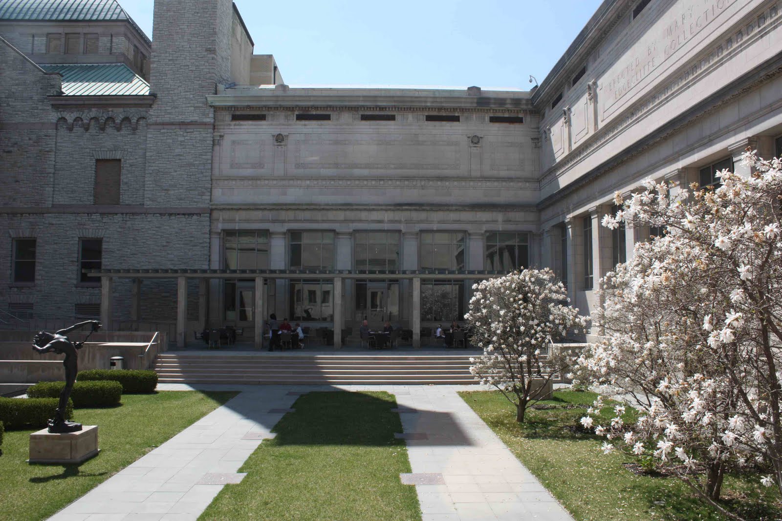 The World Tastes Good Cincinnati Art Museum