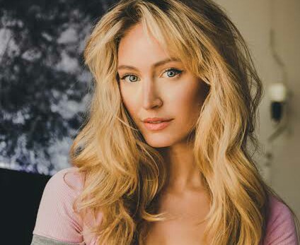 Moira Tumas Biography, Body Statistics, Facts