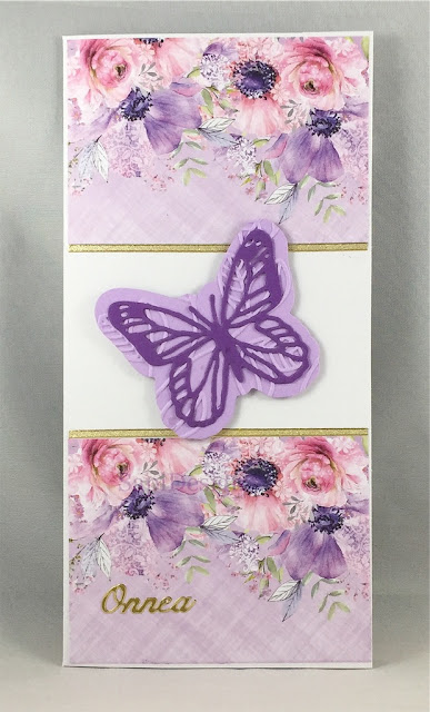 Onnittelukortti kukat ja perhonen handmade card diecutting embossing butterfly Hunkydory SapiDesign