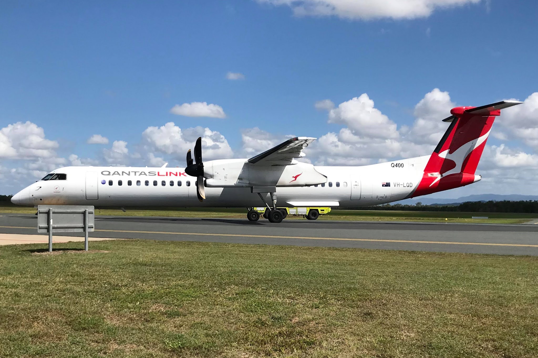 Central Queensland Plane Spotting Qantas / QantasLink Boeing B717200 VHNXH Spotted Operating