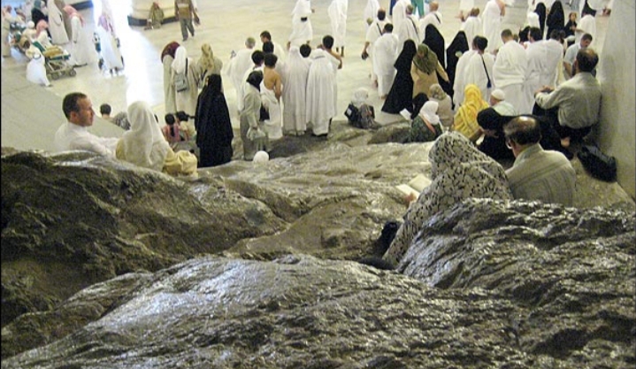 My Buku Kuning Center : BUKIT SHAFA DAN MARWAH SIMBOL PERJUANGAN MANUSIA