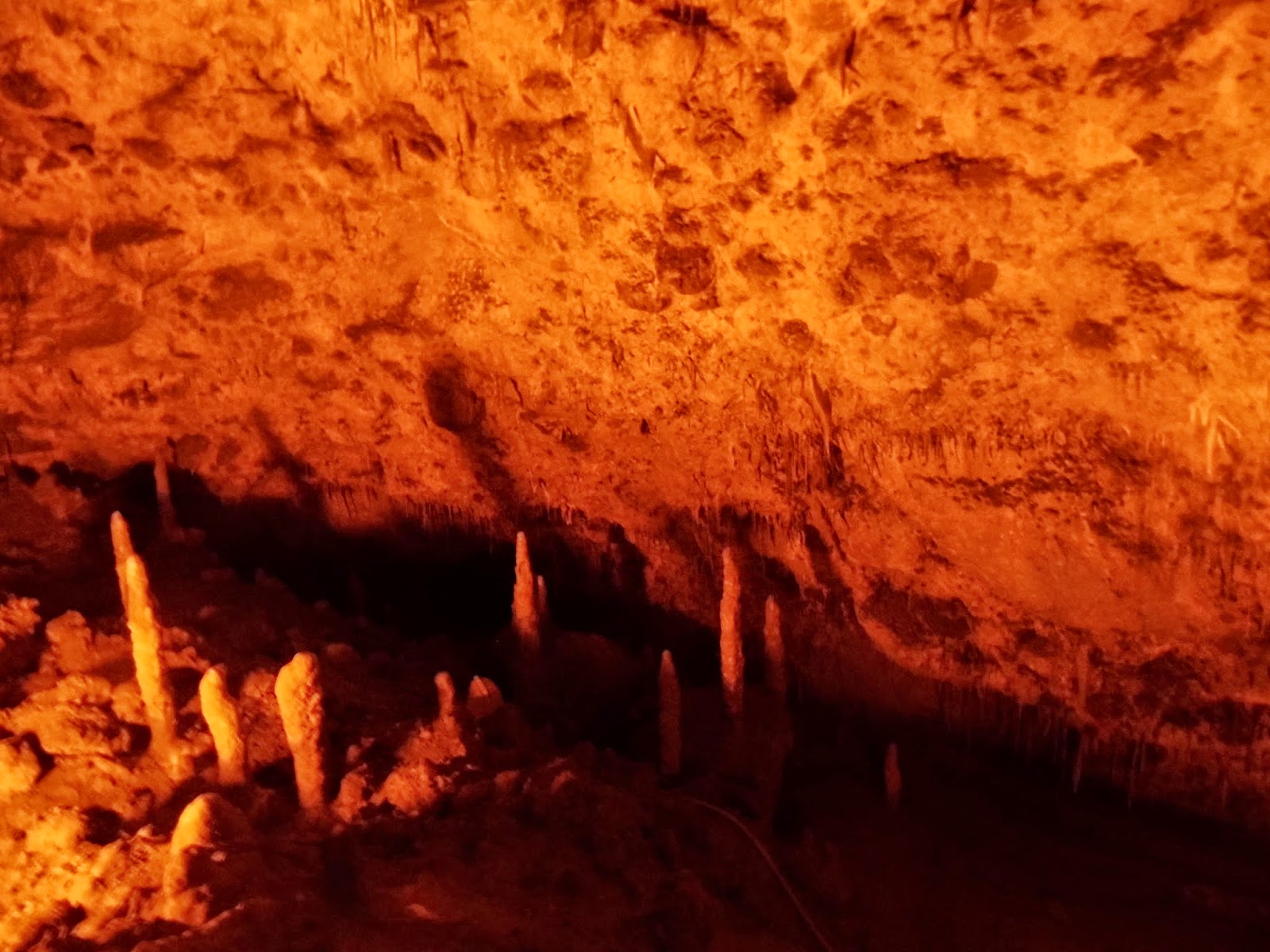 Σπηλαιοτρυπα – Ένα άγνωστο σπήλαιο κοντά στα Πράμαντα Ιωαννίνων  