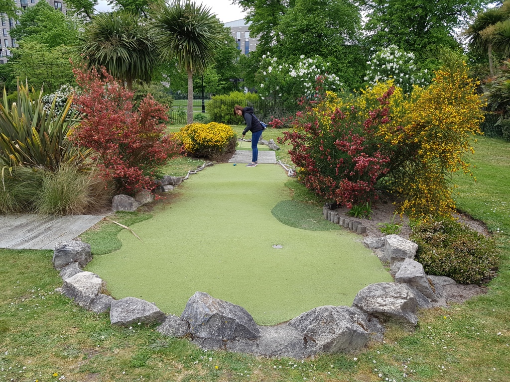 The Ham and Egger Files Crazy World of Minigolf Tour update 883