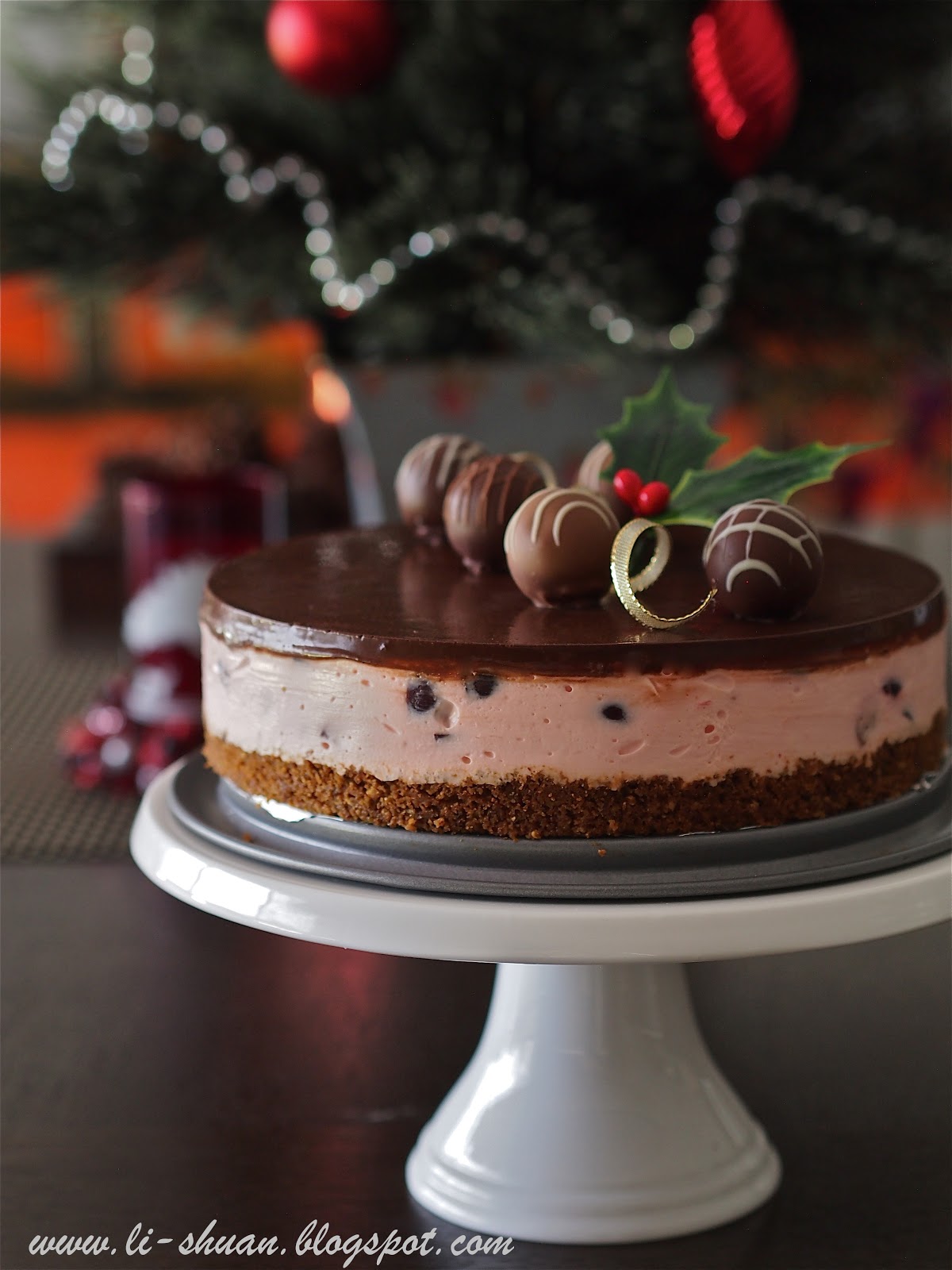 Helena's Kitchen Cherry Cheesecake & Orange Panna Cotta with Mango Gelée