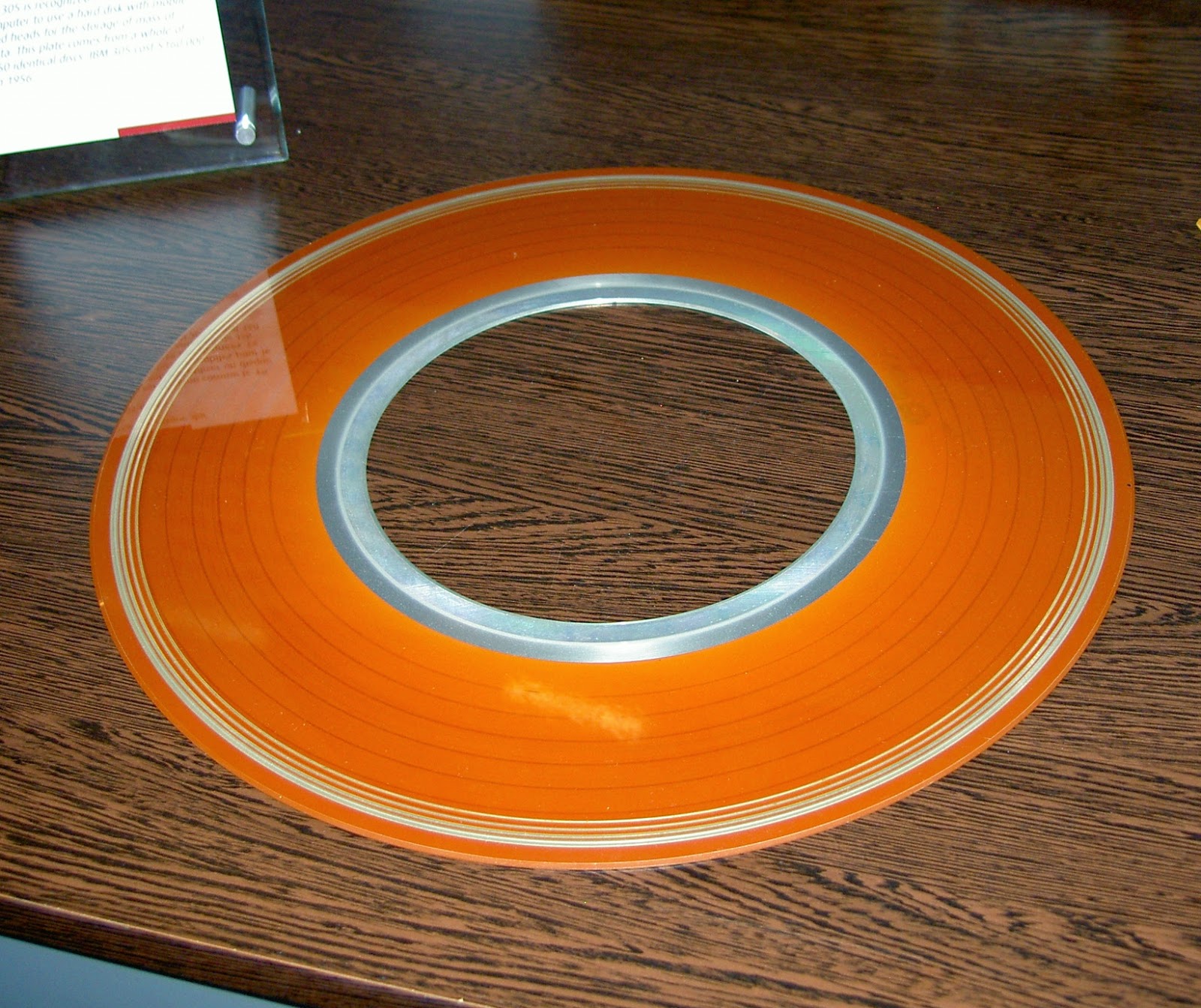 Disco riscado ibm 305 ramac de 1956