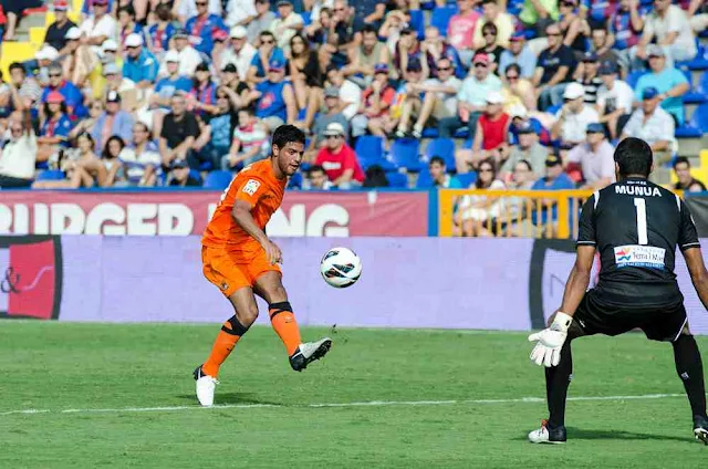 Carlos Vela