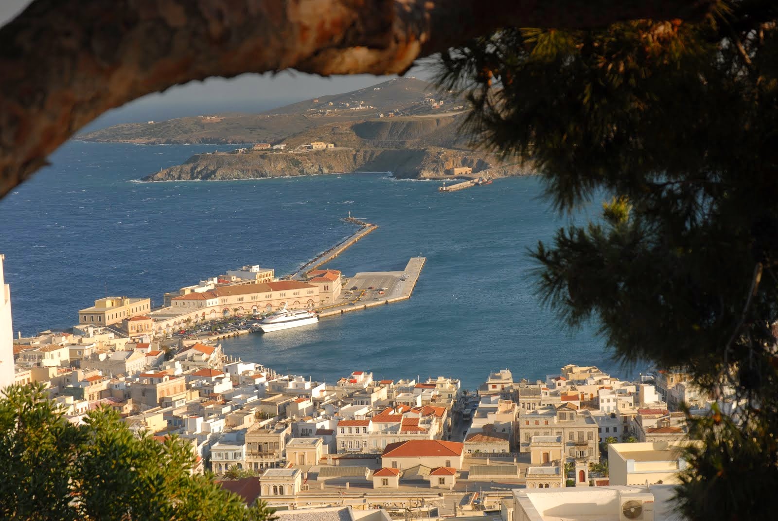 SYROS