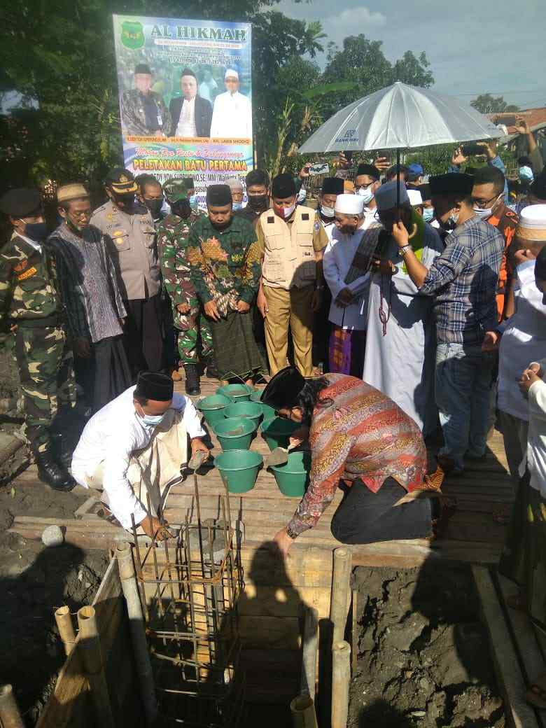 peletakan batu pertama