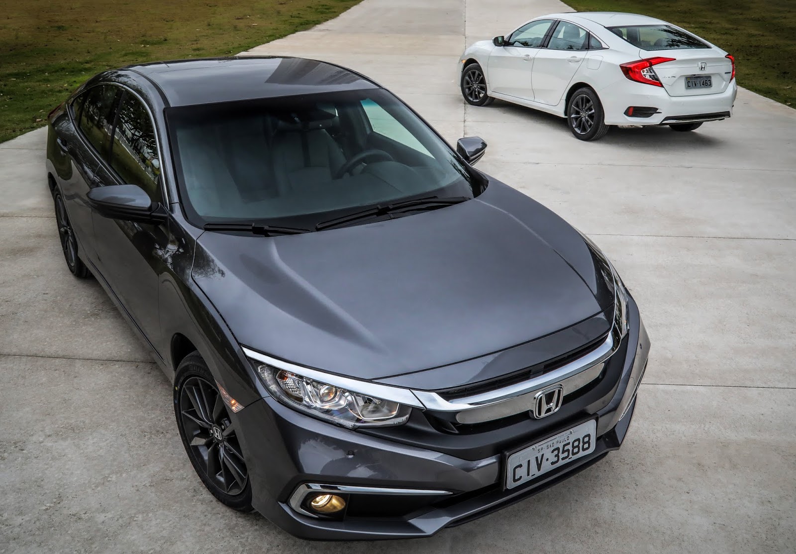 Honda Civic x серый