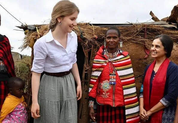 Queen Mathilde and Crown Princess Elisabeth met with Kenyan visual artist Cynthia Nyongesa and Maasai community