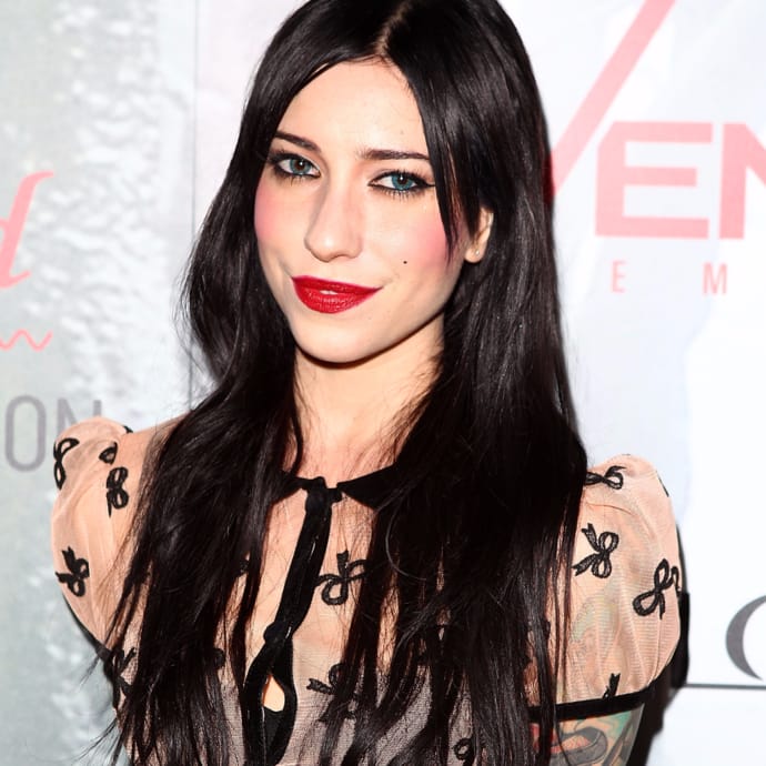 Jessica Origliasso of The Veronicas Undergoes Laser Removal