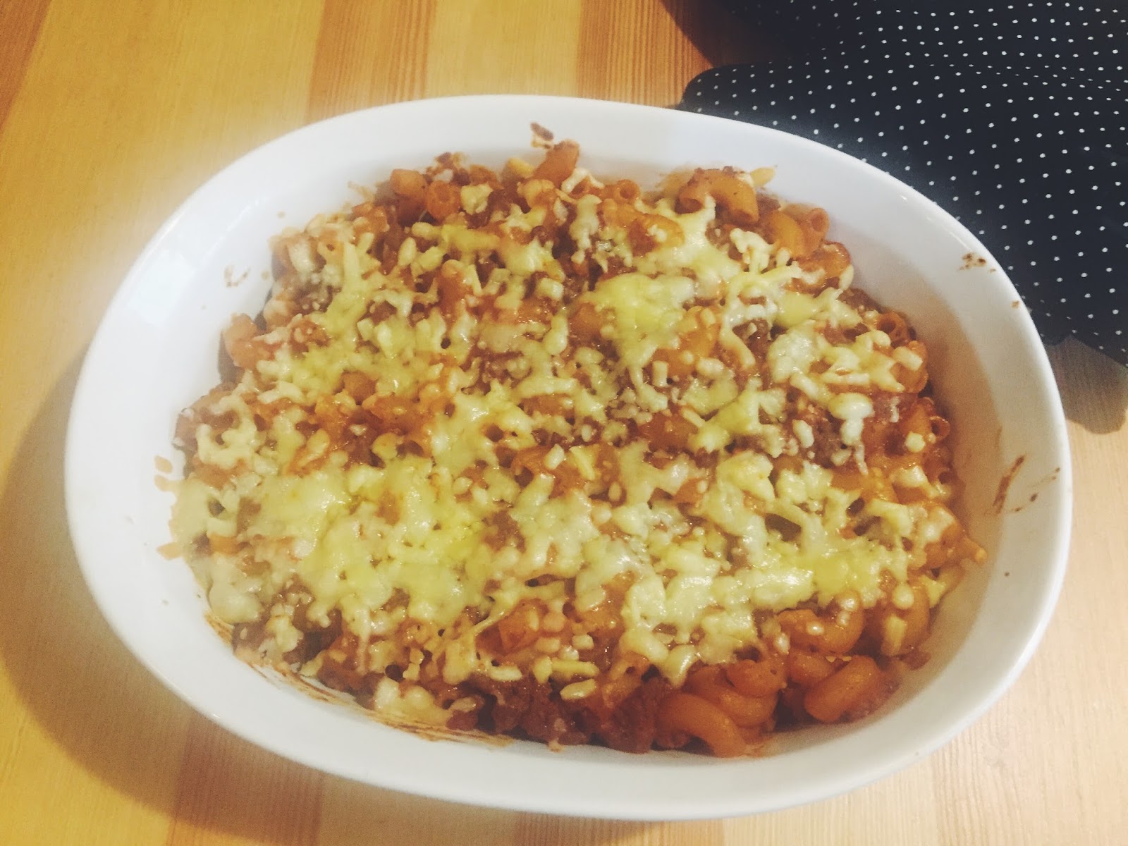 HomeBaking Made Easy with Nana Cheeseburger Pasta Casserole