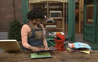 Elmo expresses to prepare for the Monster Art Show and needs Maria's help. Sesame Street The Best of Elmo