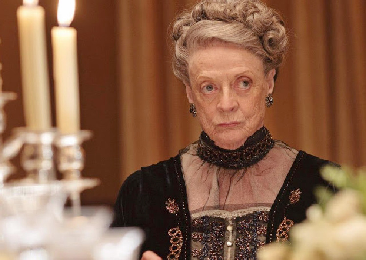 A Vintage Nerd, Vintage Blog, Downton Abbey, Downtown Abbey Review, Period TV Shows