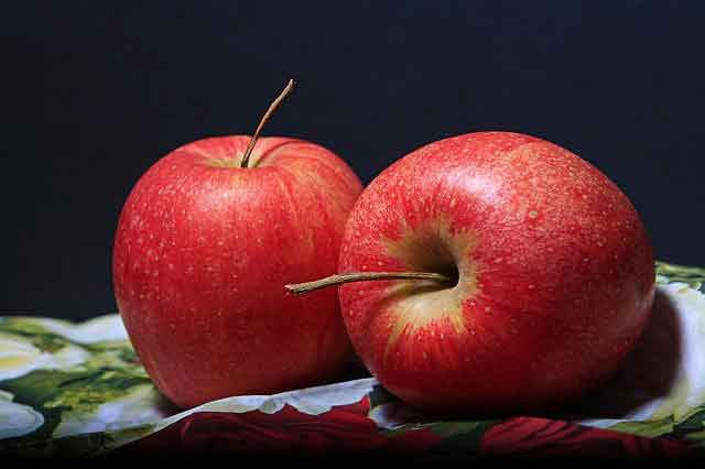 قناع التفاح للوجه