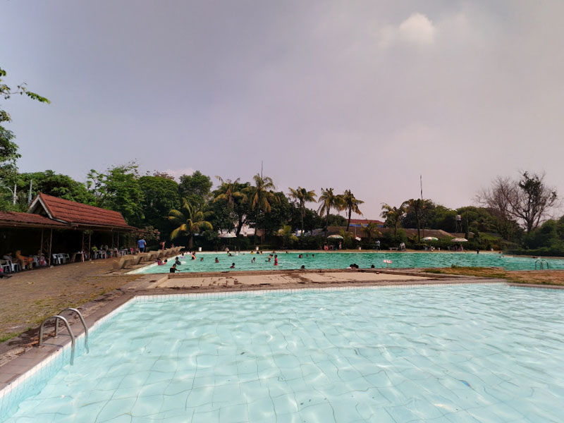 Kolam Renang Taman Alfa Indah dan Harga Tiket Masuk