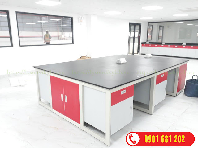 Bàn chuẩn bị mẫu ban cat vai, ban chuan bị mau