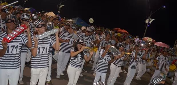 Sacanas Botequim - Quinta tem transmissão ao vivo do jogo do Flamengo com  entrada Grátis durante o jogo, após aquele pagodinho esperto para comemorar  a vitória do mengão.