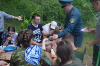 (ФОТО)В районе села Знаменское проходит учебная практика студентов Уральского Государственного Горного университета.