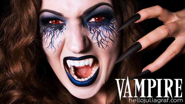 Julia Graf: Scary Vampire for Halloween