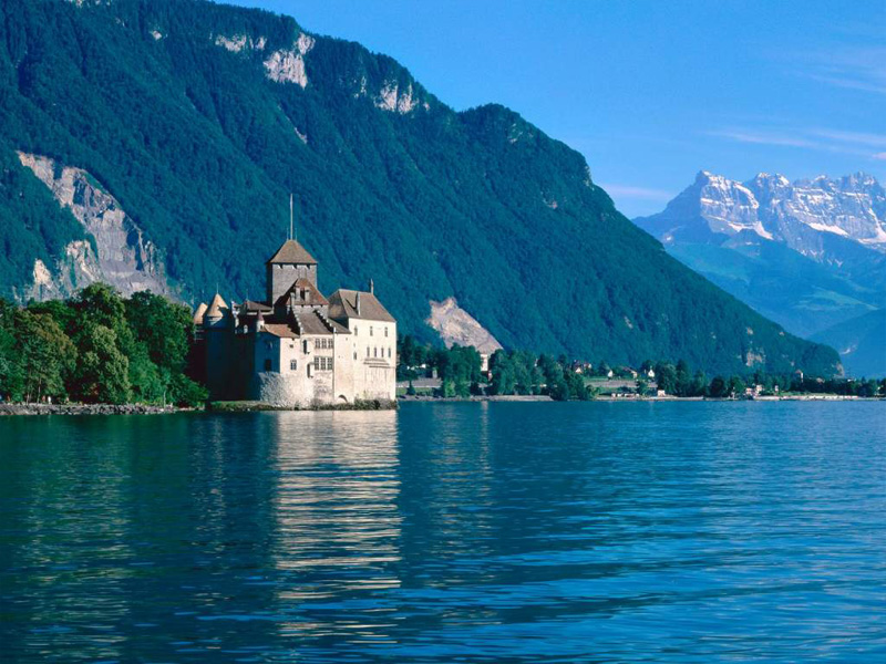 Daftar 7 Tempat Wisata di Swiss Yang Terpopuler