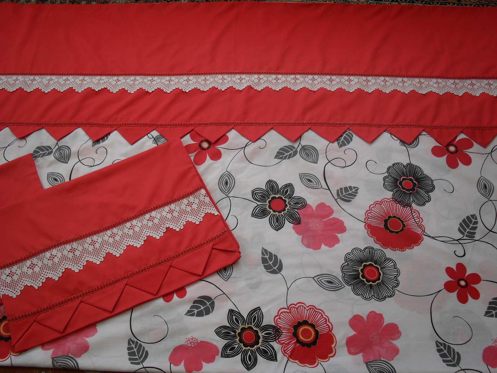 DENİZCE ÇEYİZLER KIRMIZI NEVRESİM TAKIMI