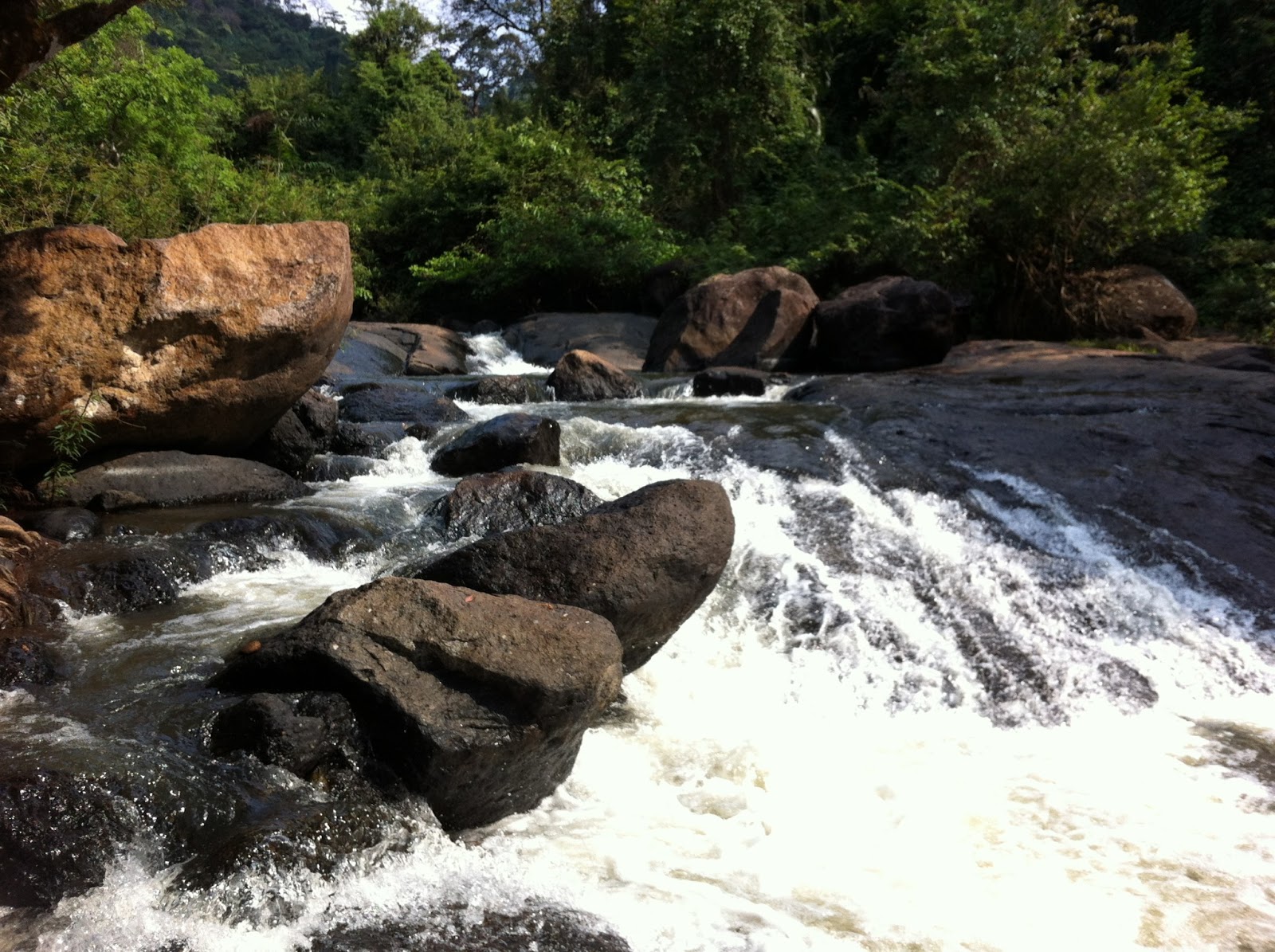 Trips to Thailand Nakhon Nayok Waterfalls