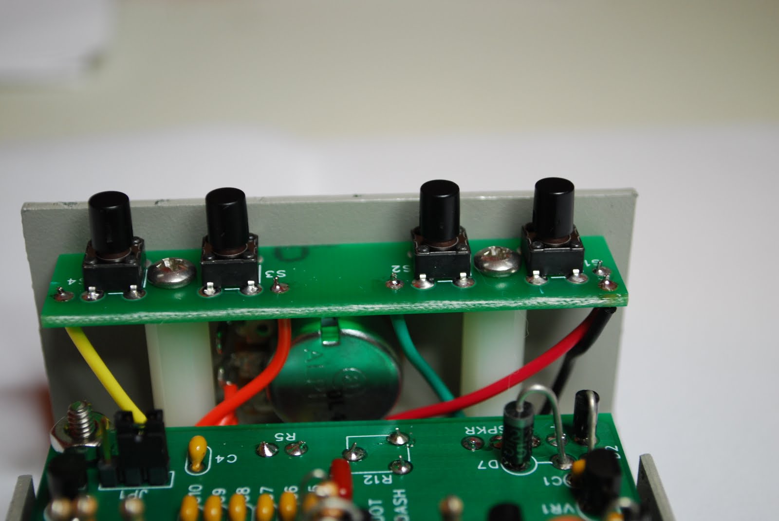 Idiom Press CMOS4 Keyer......... •