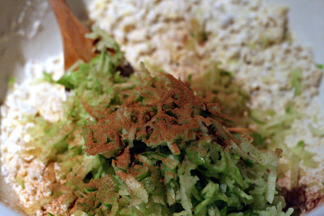 mixing apple cinnamon scone recipe apple cinnamon scone recipe mixing