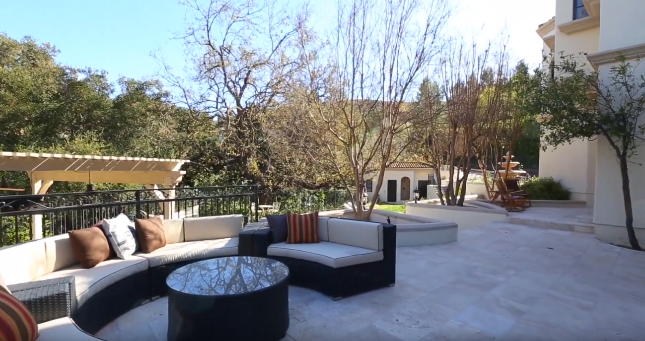 18 Photos vs. 5145 Lakeview Canyon Rd, Westlake Village, CA Home Interior Design Tour