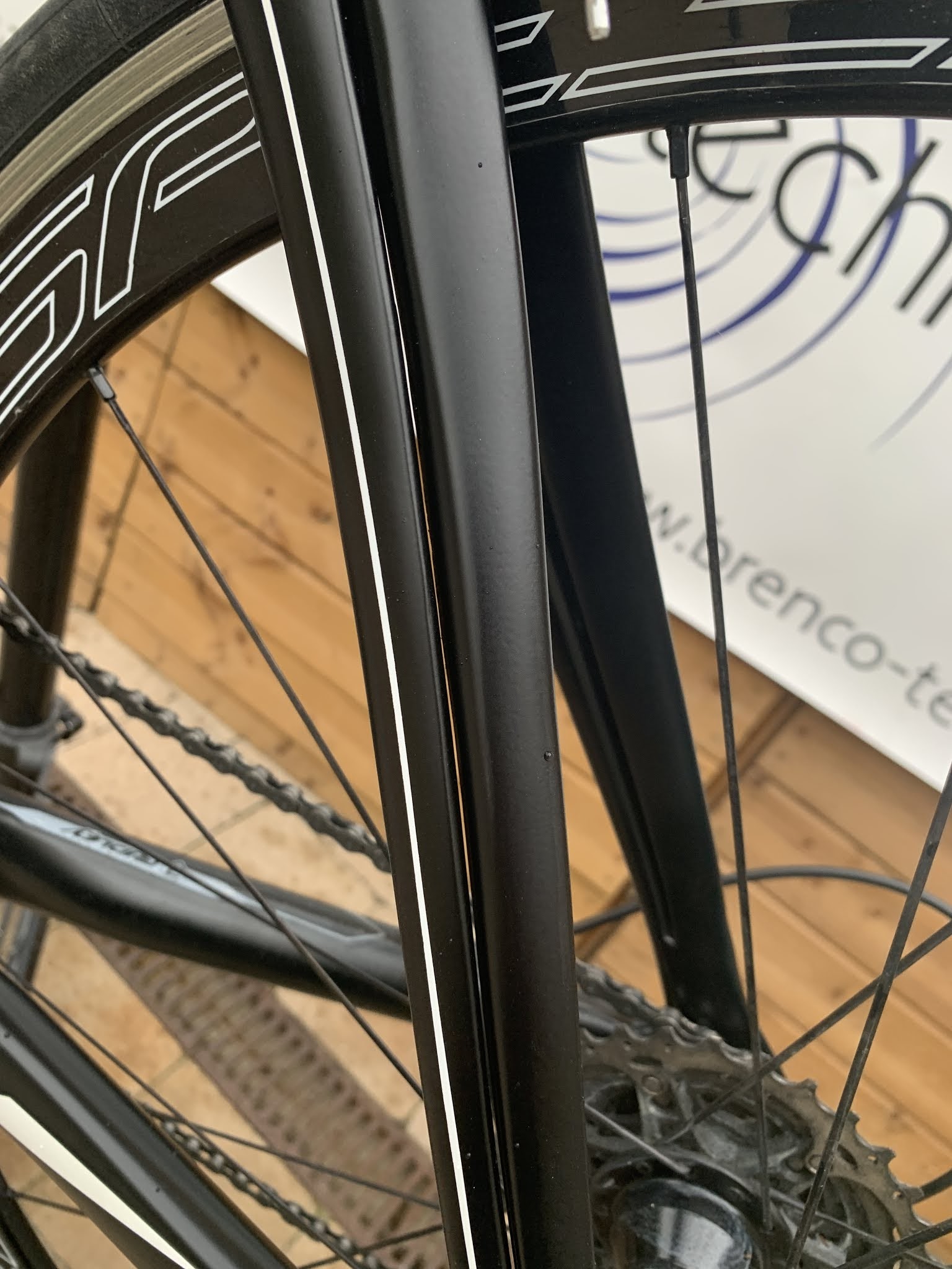 lakschade carbon frame