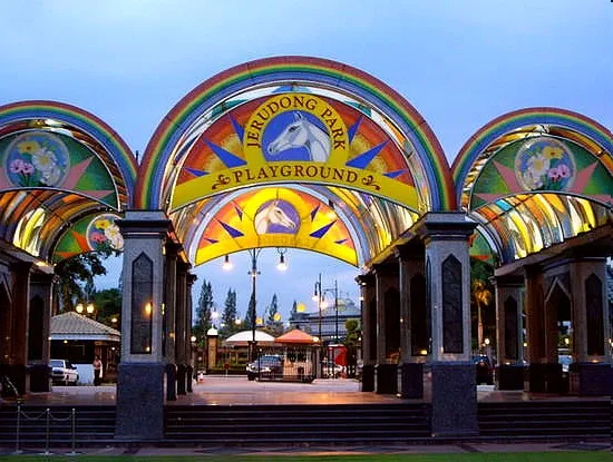 Fakta Menarik dan Keelokan Wisata, Brunei Darussalam Jerudong Park