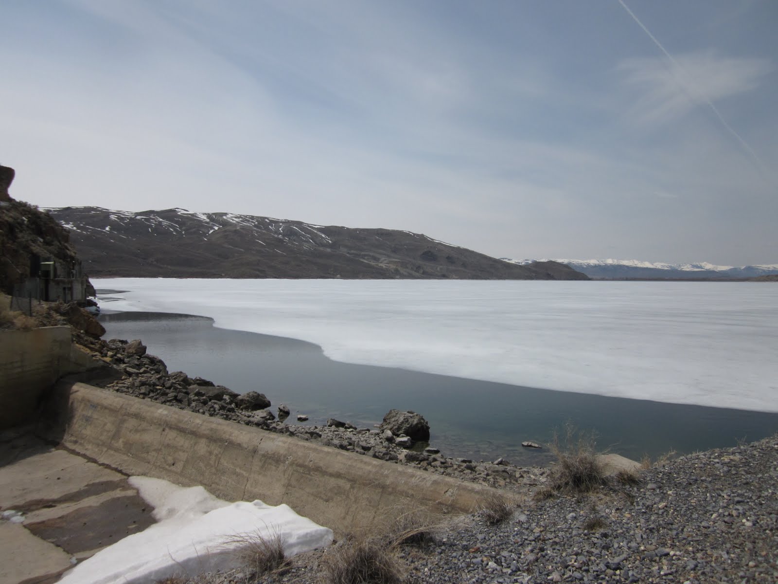Mackay, Idaho 83251 Mackay Dam still mostly iced over April 24 2011