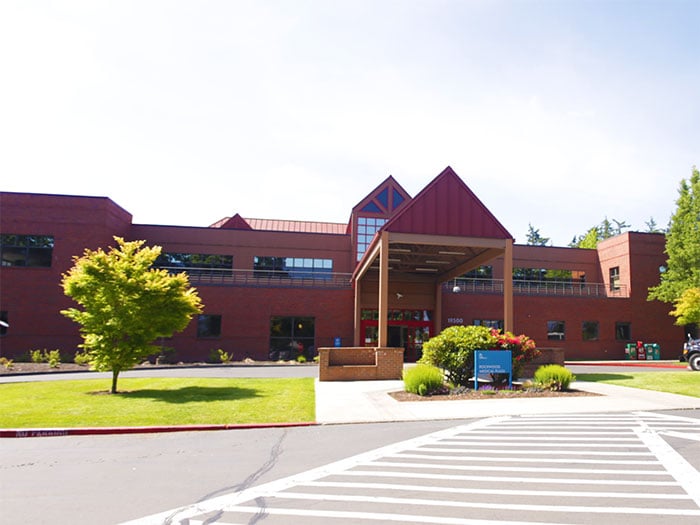 Lady Linda ♡ A Visit to the Kaiser Lab